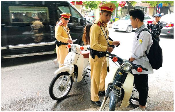 xe máy 50cc có cần bằng lái không